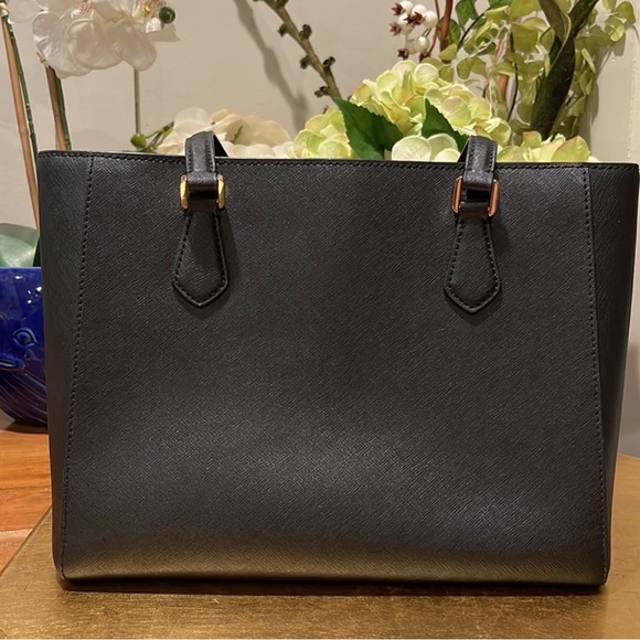 Tory Burch “Robinson” Small Tote Bag / Lightly Carried! - Picture 2 of 9